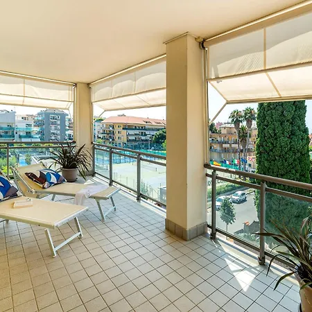 Terrazza 21 * ألبينغا